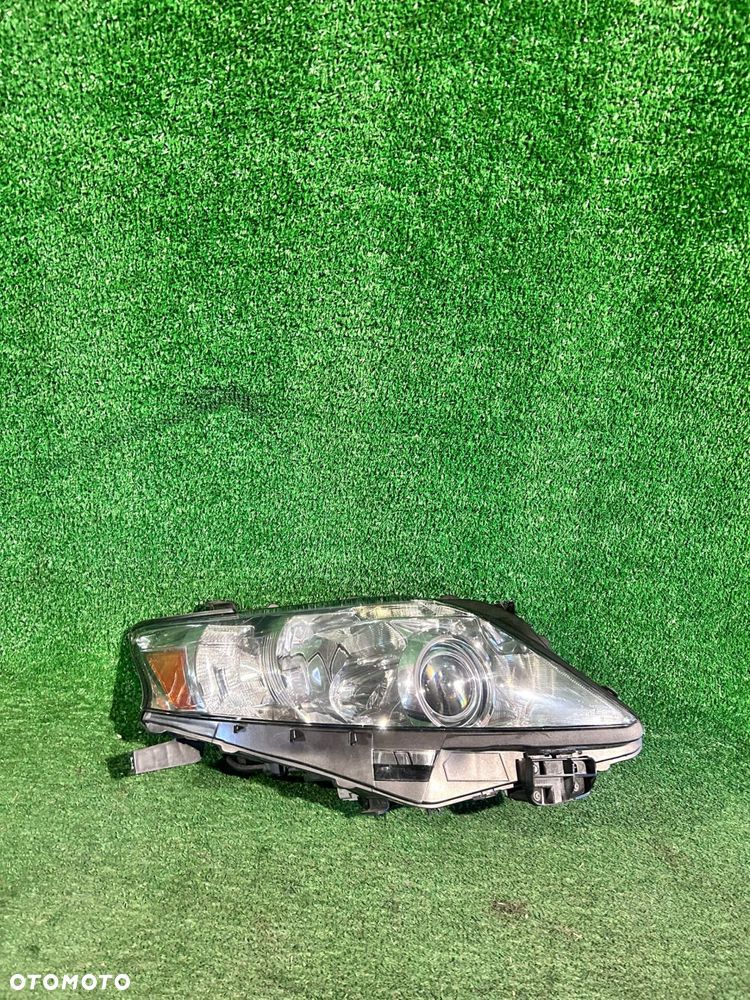 REFLEKTOR PRAWY LEXUS RX III XENON - 1