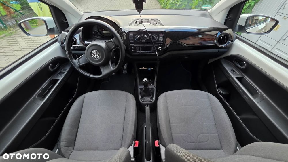 Volkswagen up! 1.0 move - 11