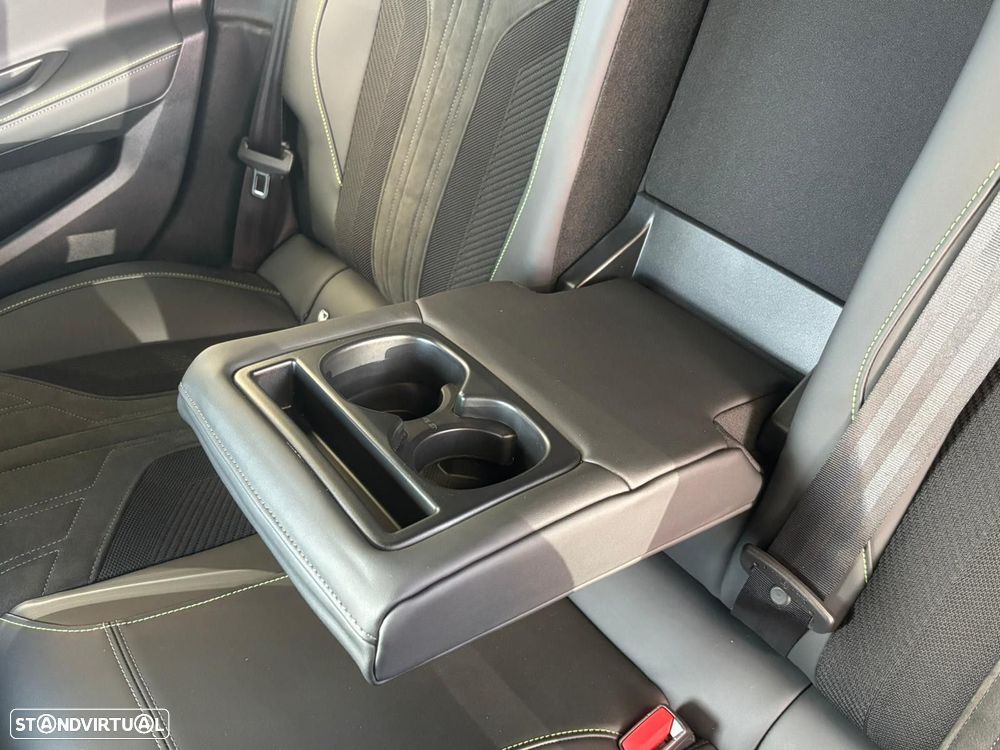 Peugeot 308 SW 1.5 BlueHDi GT EAT8 - 41