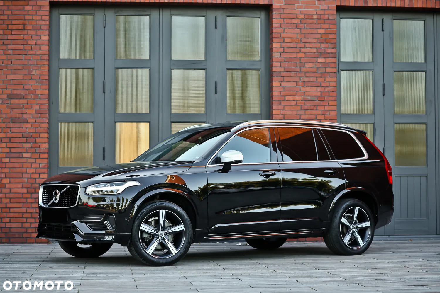 Volvo XC 90 D5 AWD Geartronic RDesign - 8