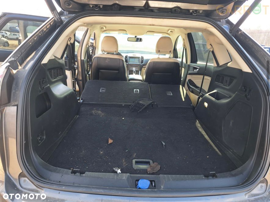 Ford Edge - 11