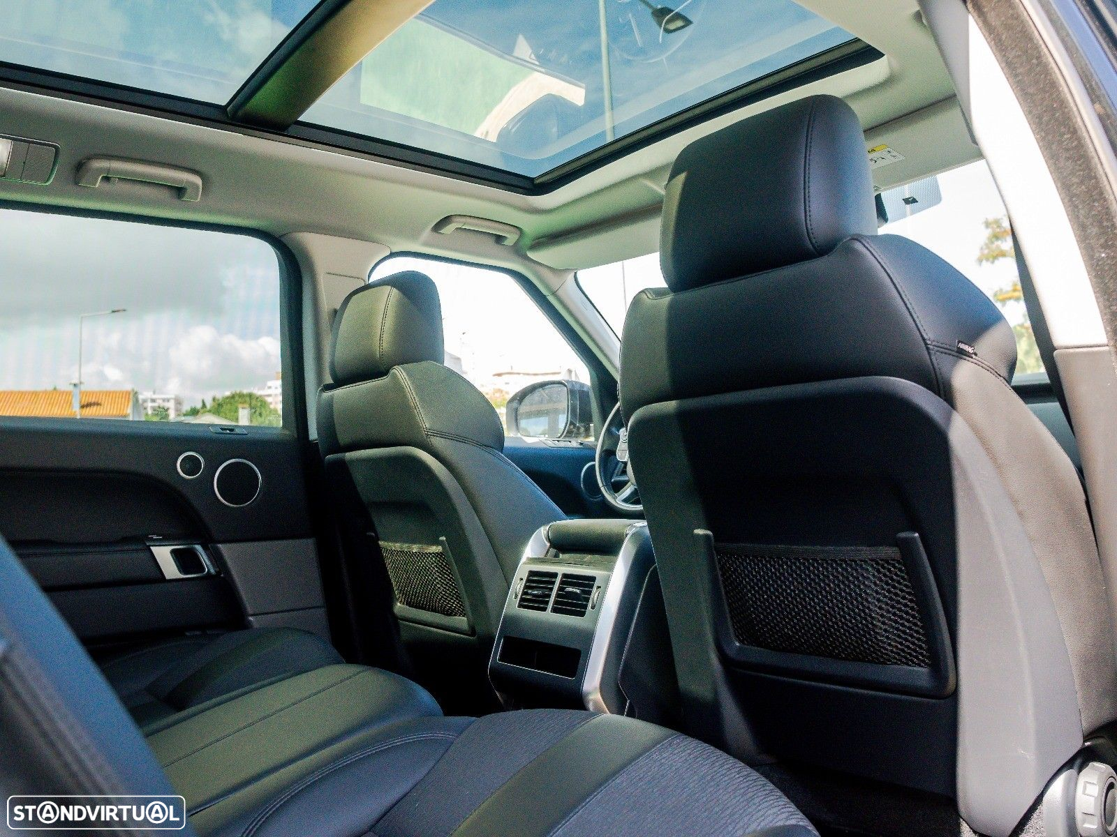 Land Rover Range Rover Sport 2.0 SD4 SE - 29