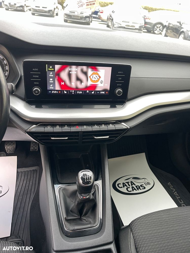 Skoda Octavia 2.0 TDI Ambition - 33