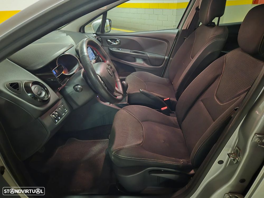 Renault Clio Sport Tourer 1.5 dCi Dynamique S - 20