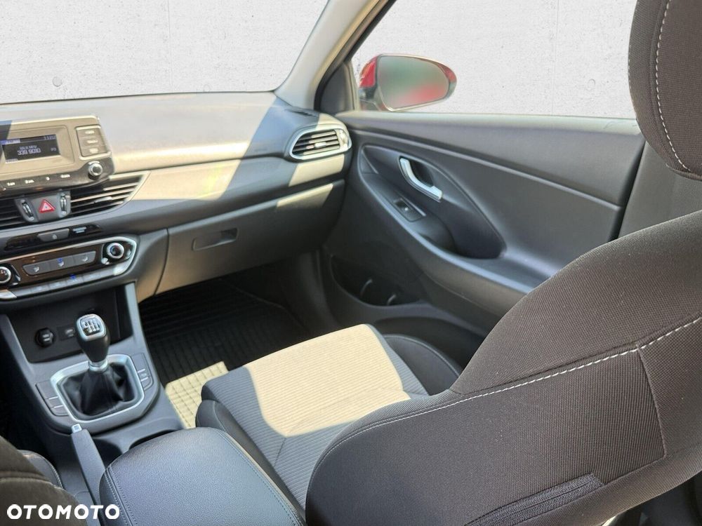 Hyundai i30 - 15