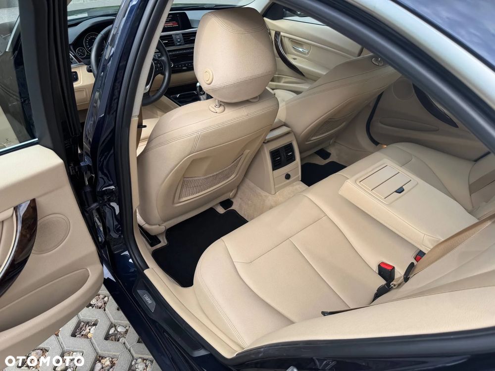 BMW Seria 3 330e iPerformance Sport Line - 21