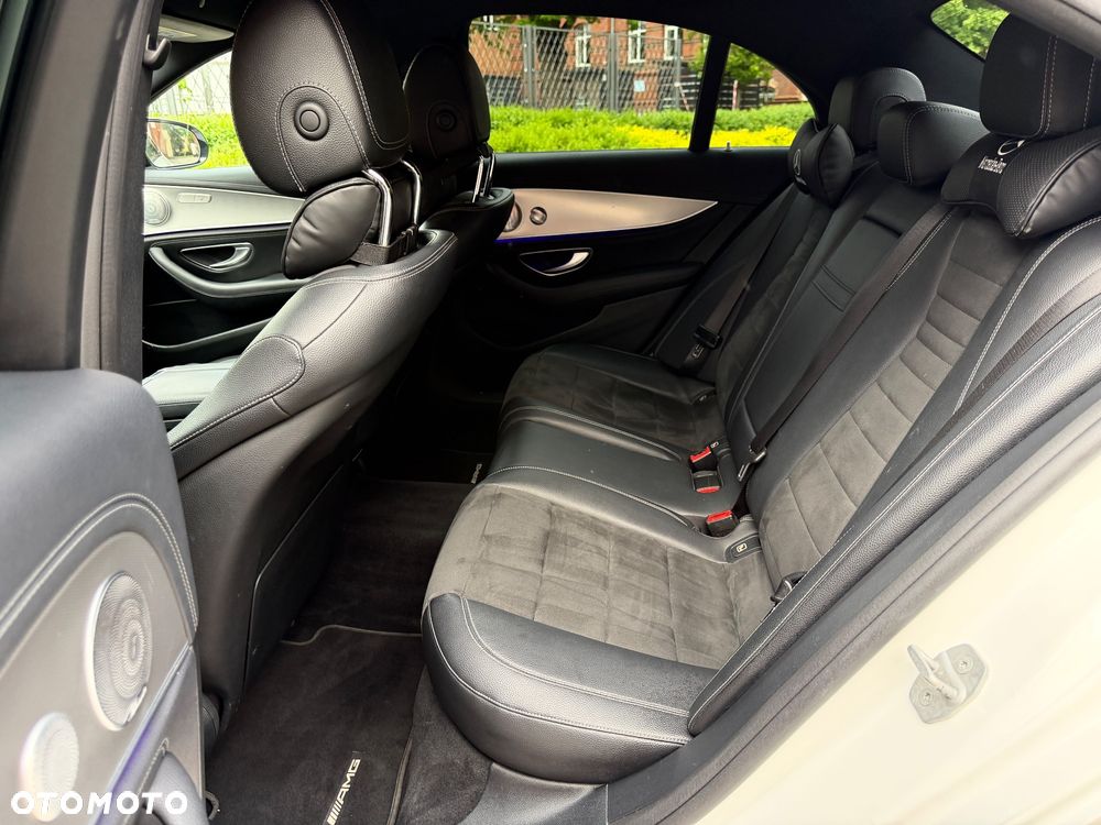 Mercedes-Benz Klasa E 220 d 9G-TRONIC - 11