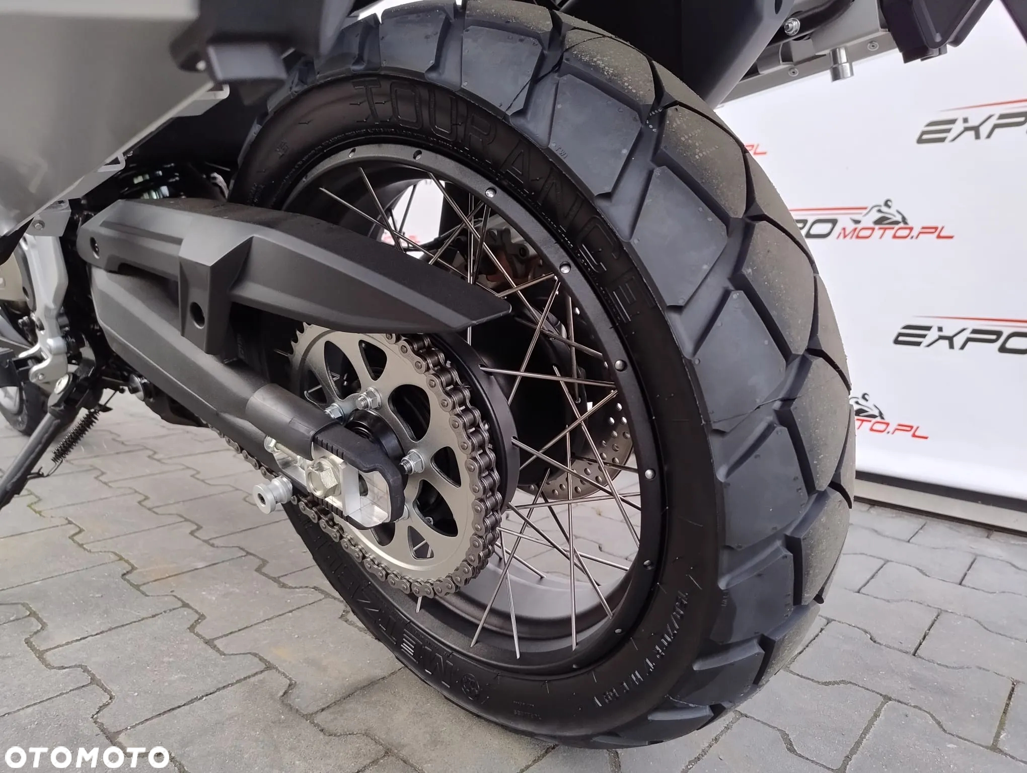 QJMOTOR SVT 650 - 7