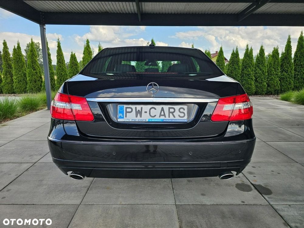 Mercedes-Benz Klasa E - 8