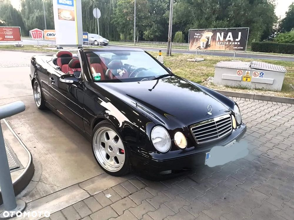 Mercedes-Benz CLK - 3