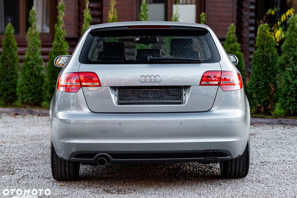 Audi A3 Sportback 2.0 TDI DPF Attraction - 8