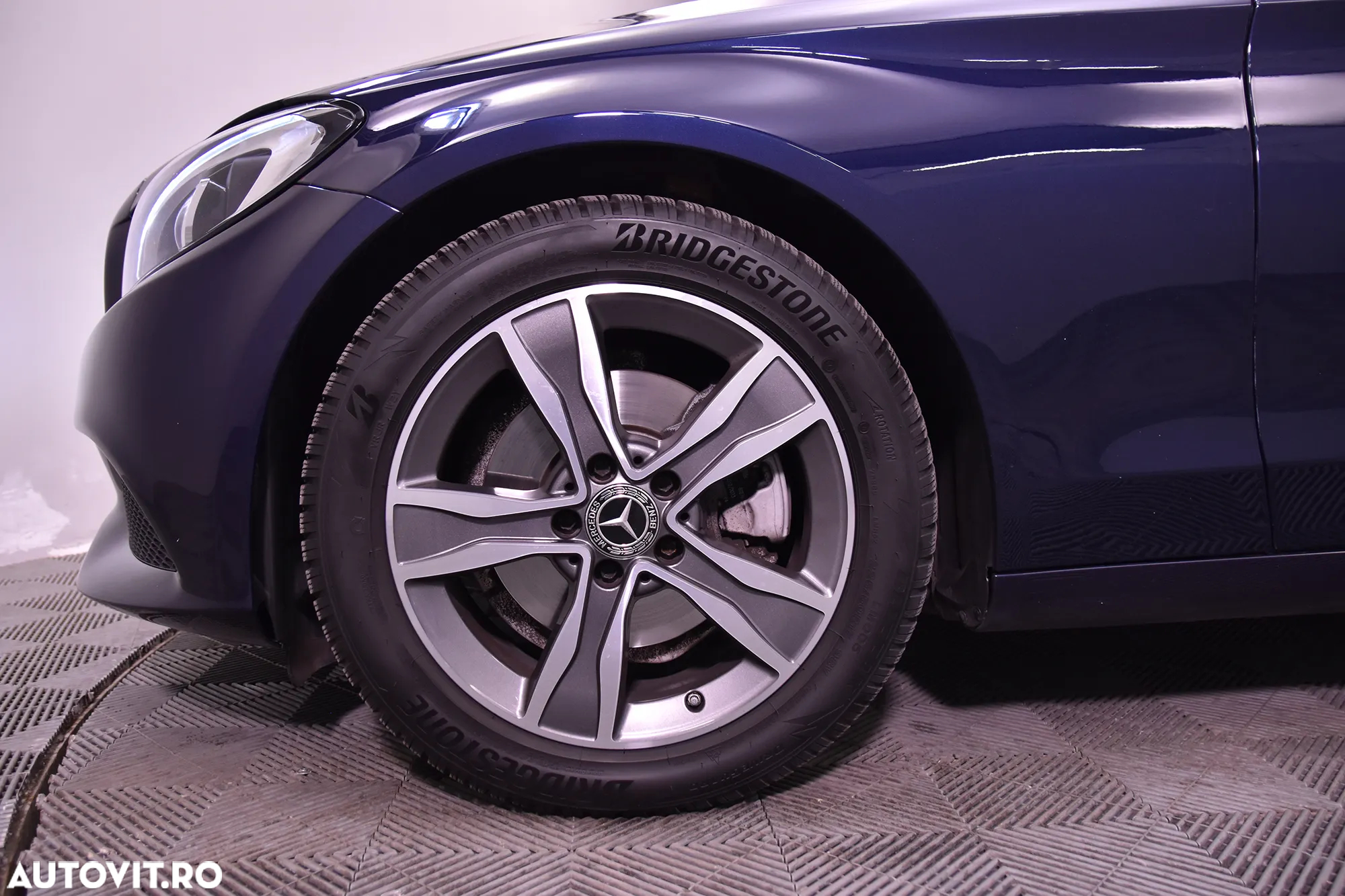 Mercedes-Benz C 220 d 4MATIC Aut. - 13