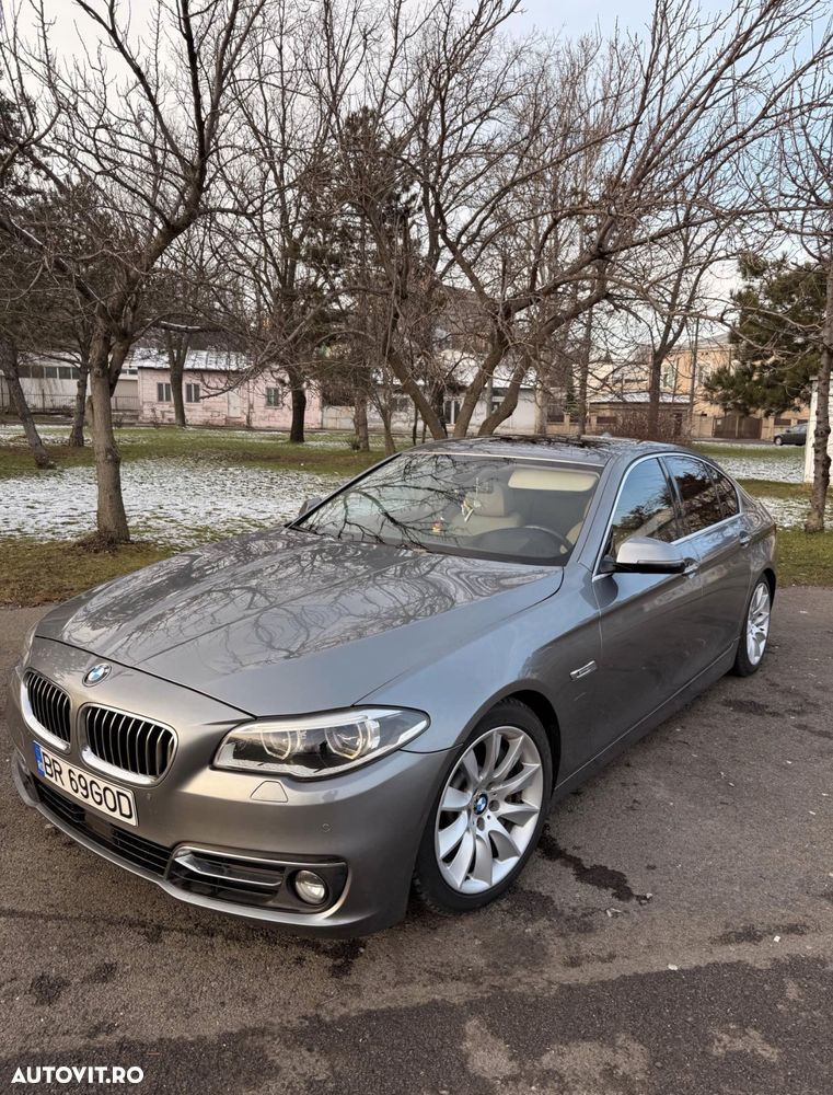 BMW Seria 5 525d xDrive AT - 3