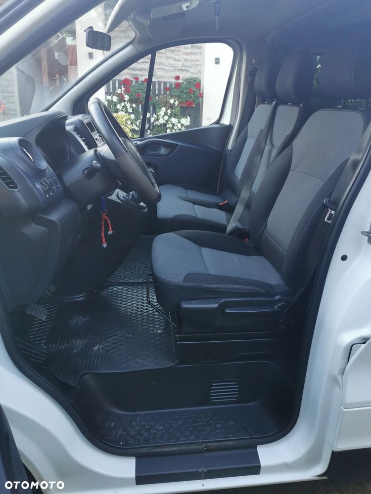 Opel Vivaro L2H1 2.9t Edition Tour - 11