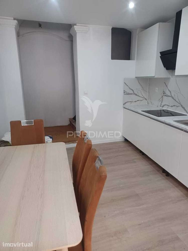 Prédio de Charme com 6 Suites e Terraço no Centro Histórico de Elvas - Grande imagem: 4/19