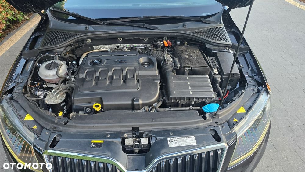 Skoda Octavia 2.0 TDI (Green tec) RS - 11