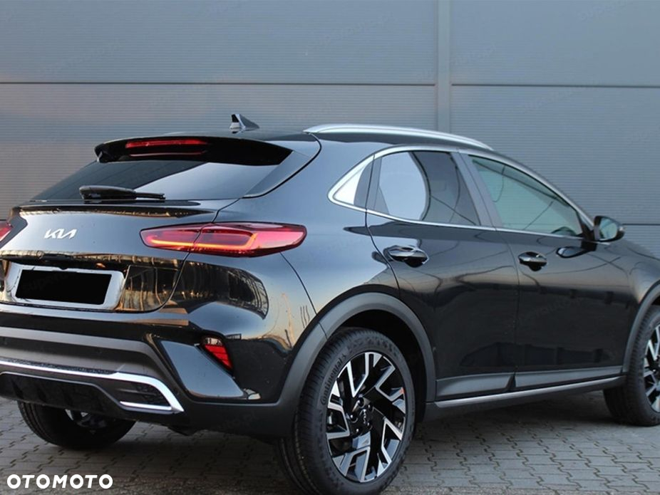 Kia XCeed 1.5 T-GDI M DCT - 6