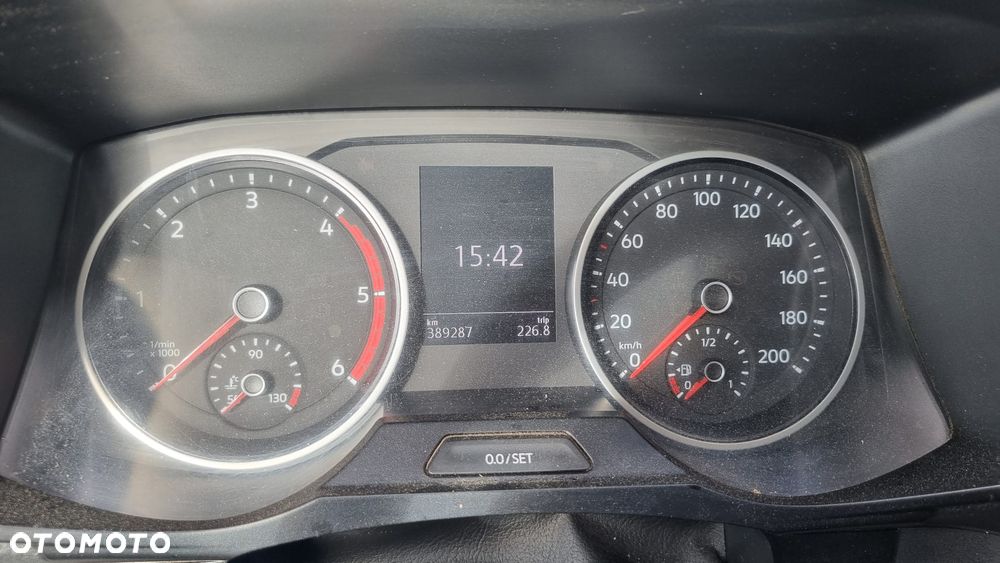 Volkswagen Crafter - 2
