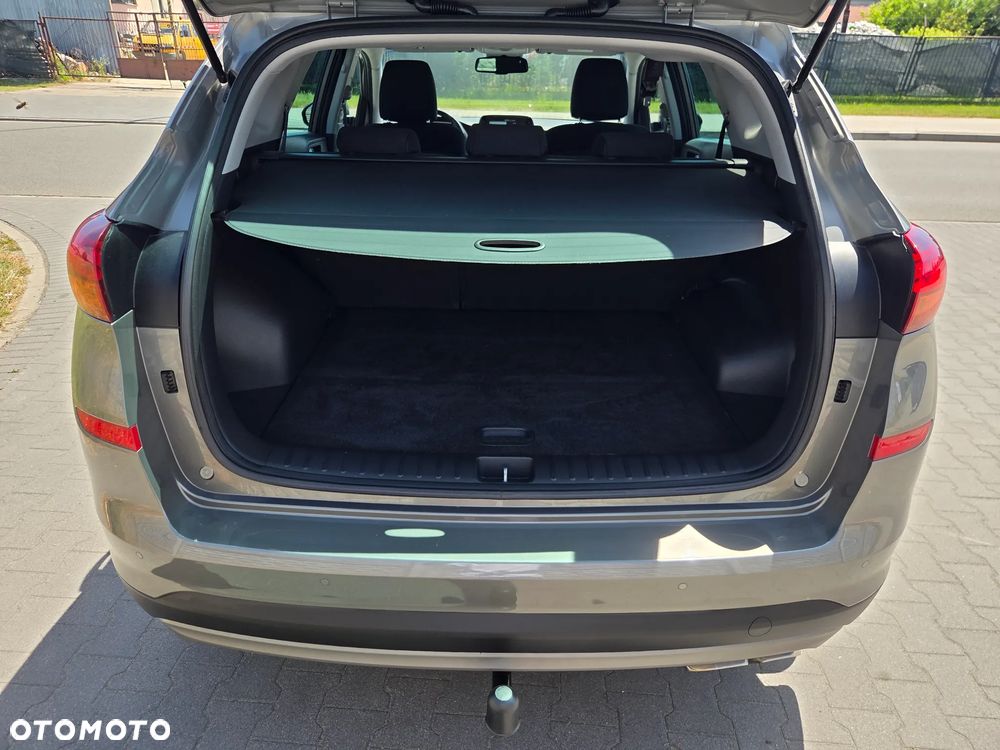 Hyundai Tucson - 16