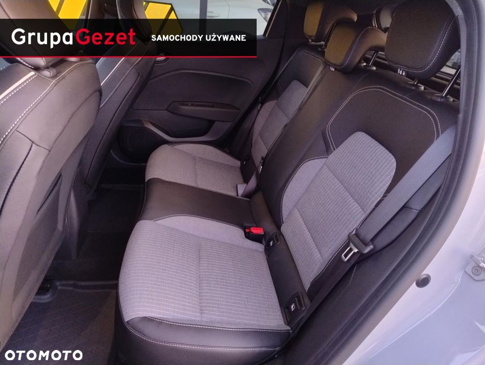 Renault Clio 1.0 TCe Techno X-Tronic - 27