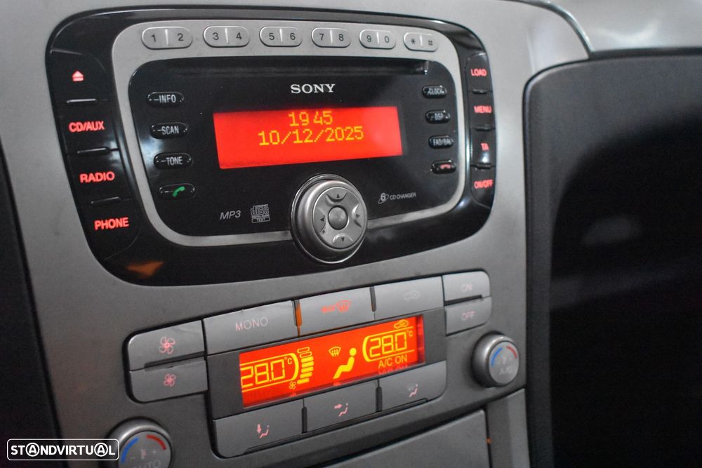 Ford S-Max 2.0 TDCi Trend 7L - 30