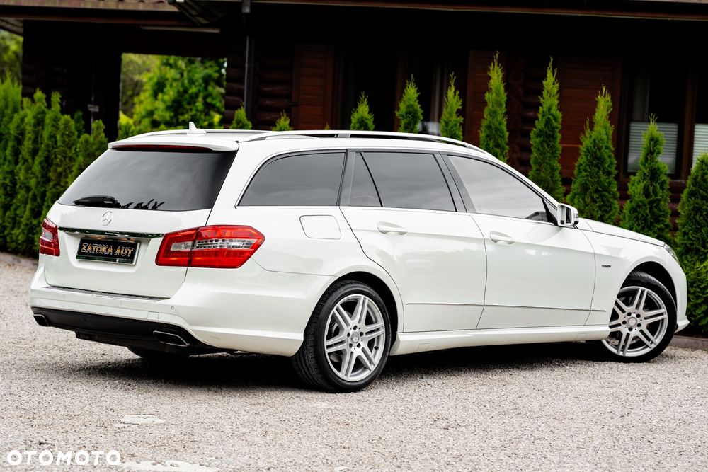 Mercedes-Benz Klasa E 350 CDI 4-Matic BlueEff - 15