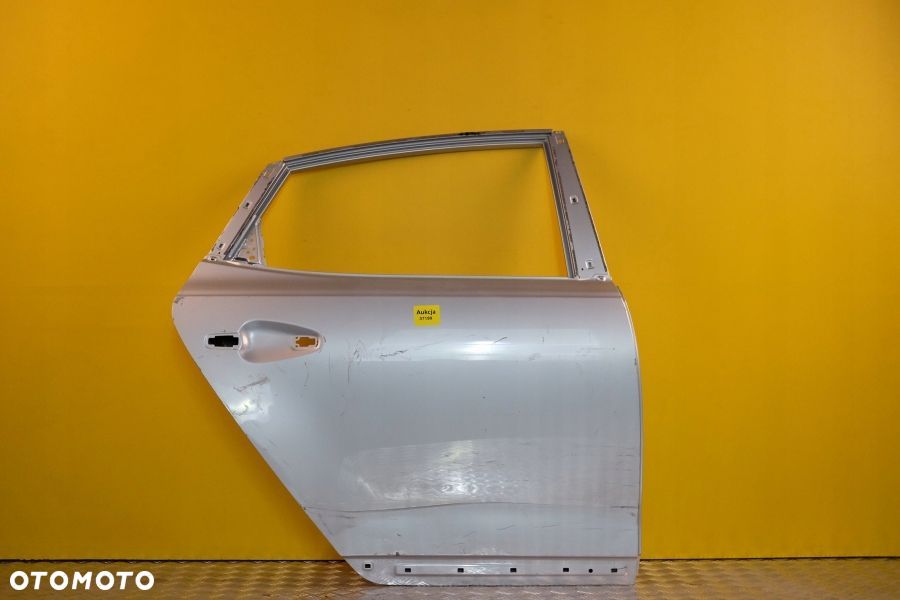 KIA CADENZA K7 2016-2021 DRZWI TYŁ PRAWE TYLNE - 1