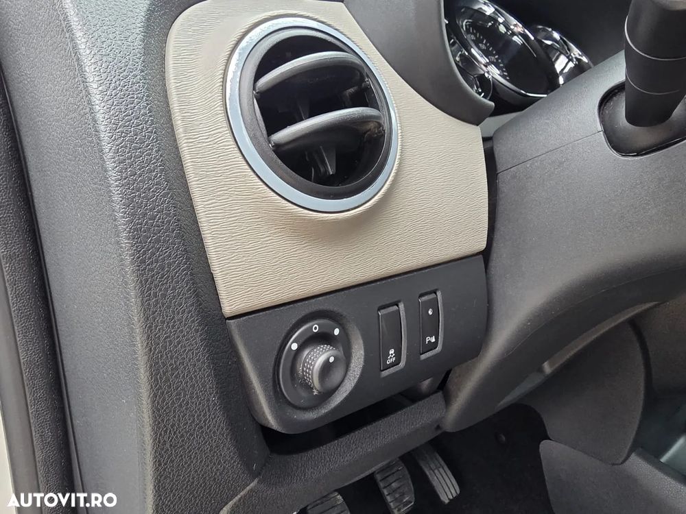 Dacia Lodgy dCi 110 Prestige - 13
