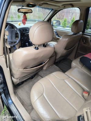 Jeep Grand Cherokee 4.0 Laredo - 13