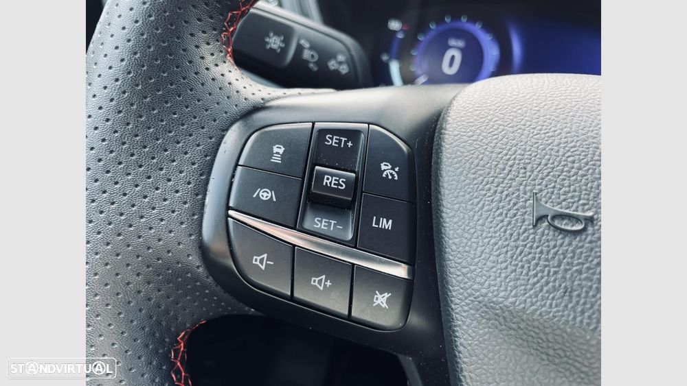 Ford Kuga 2.5 PHEV ST-Line X - 19