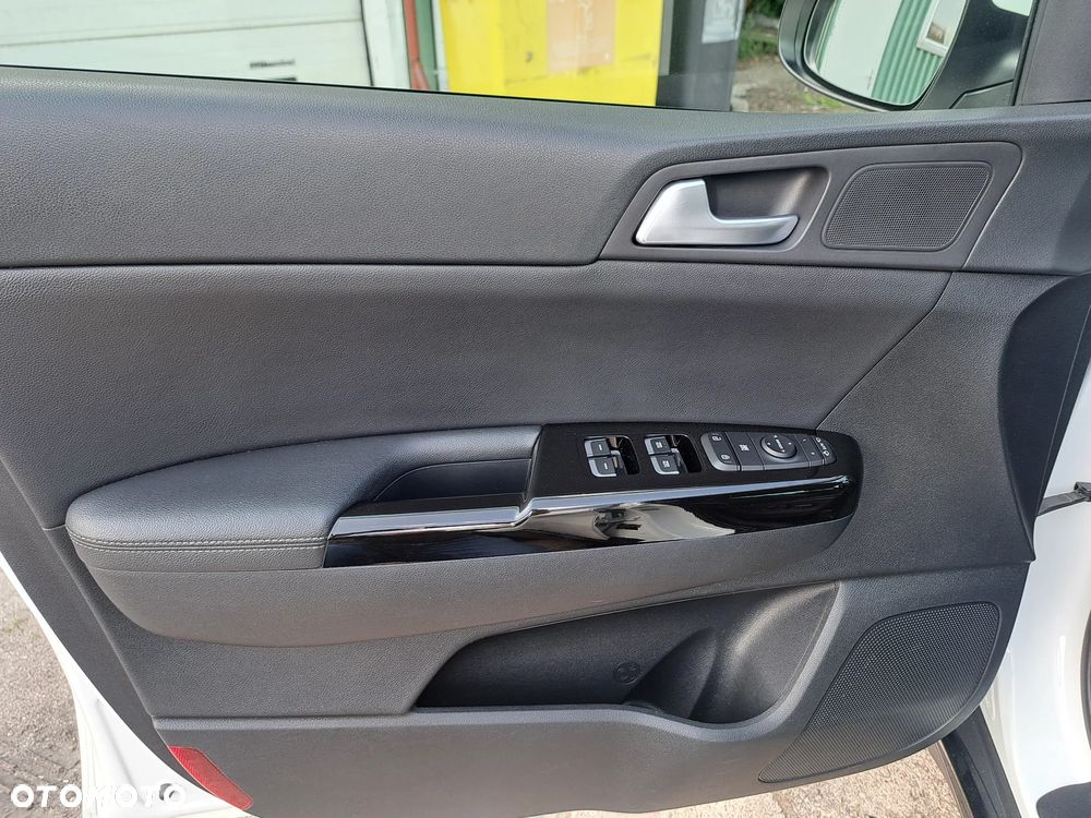 Kia Sportage 1.6 T-GDI Black Edition Plus 4WD DCT - 10