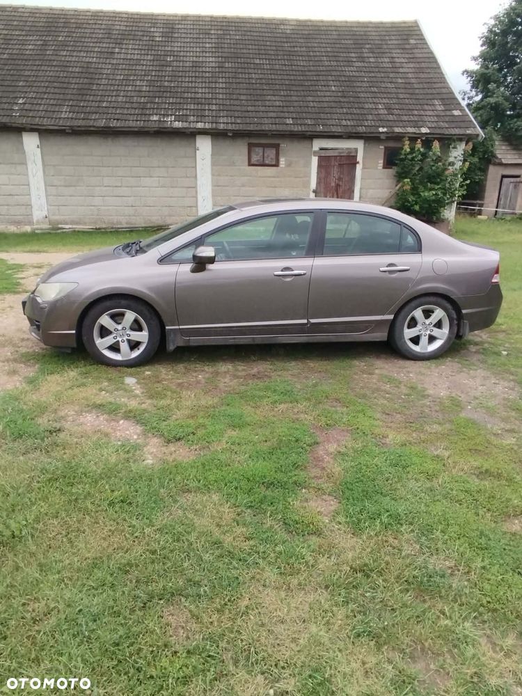 Honda Civic 1.8 Comfort - 4
