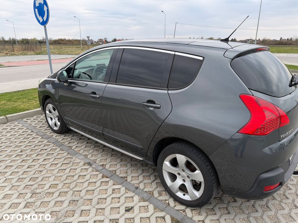 Peugeot 3008 HDi FAP 110 EGS6 Premium - 5