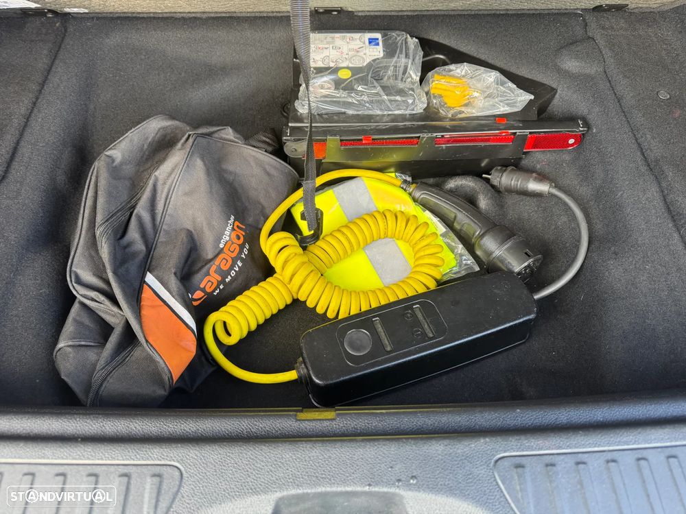 Mercedes-Benz B 250 e Electric Drive Urban - 21