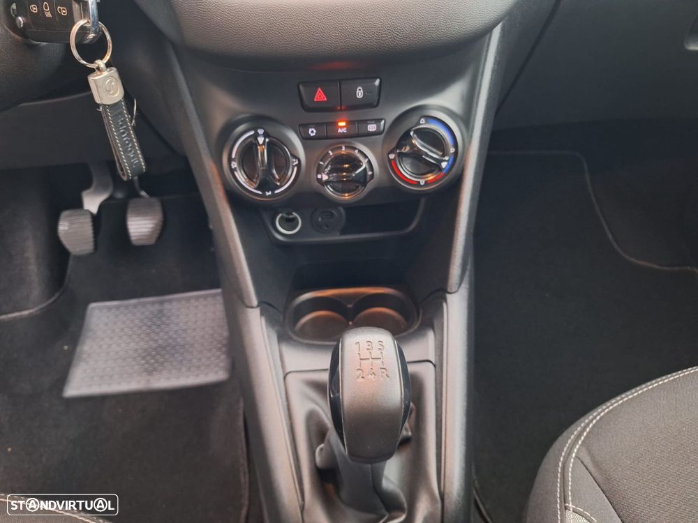 Peugeot 208 1.4 HDi Active - 16