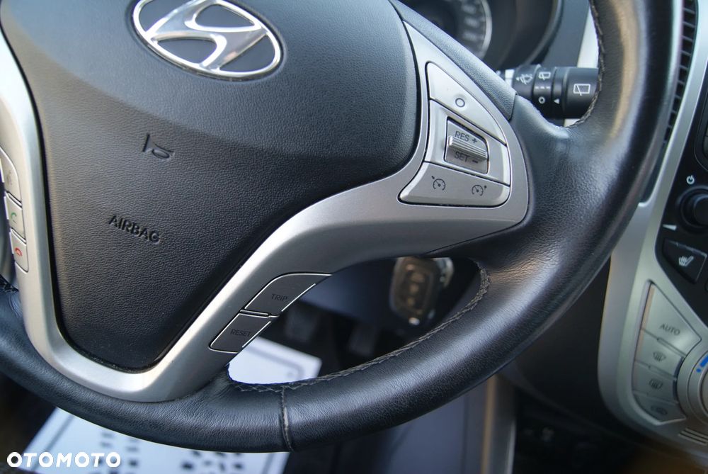 Hyundai ix20 1.4 Comfort - 26