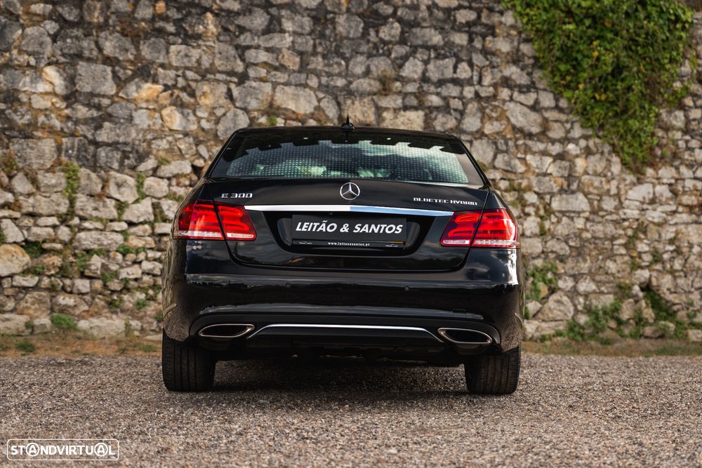 Mercedes-Benz E 300 BLUETEC Hybrid Avantgarde 107g - 52