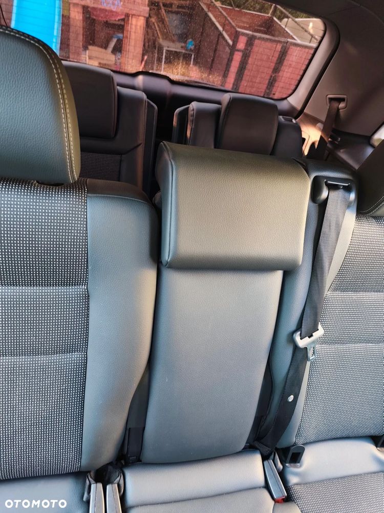 Opel Zafira 1.9 CDTI - 8