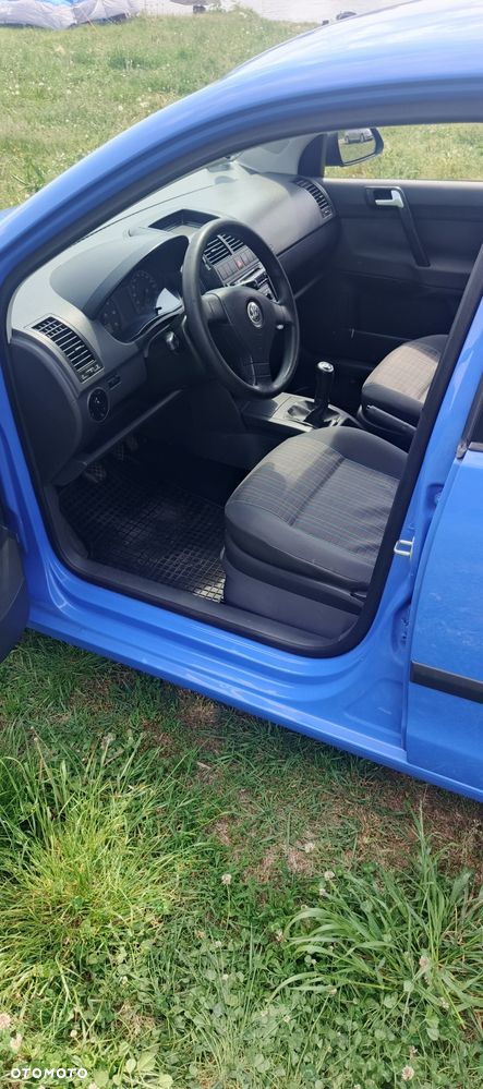 Volkswagen Polo - 7