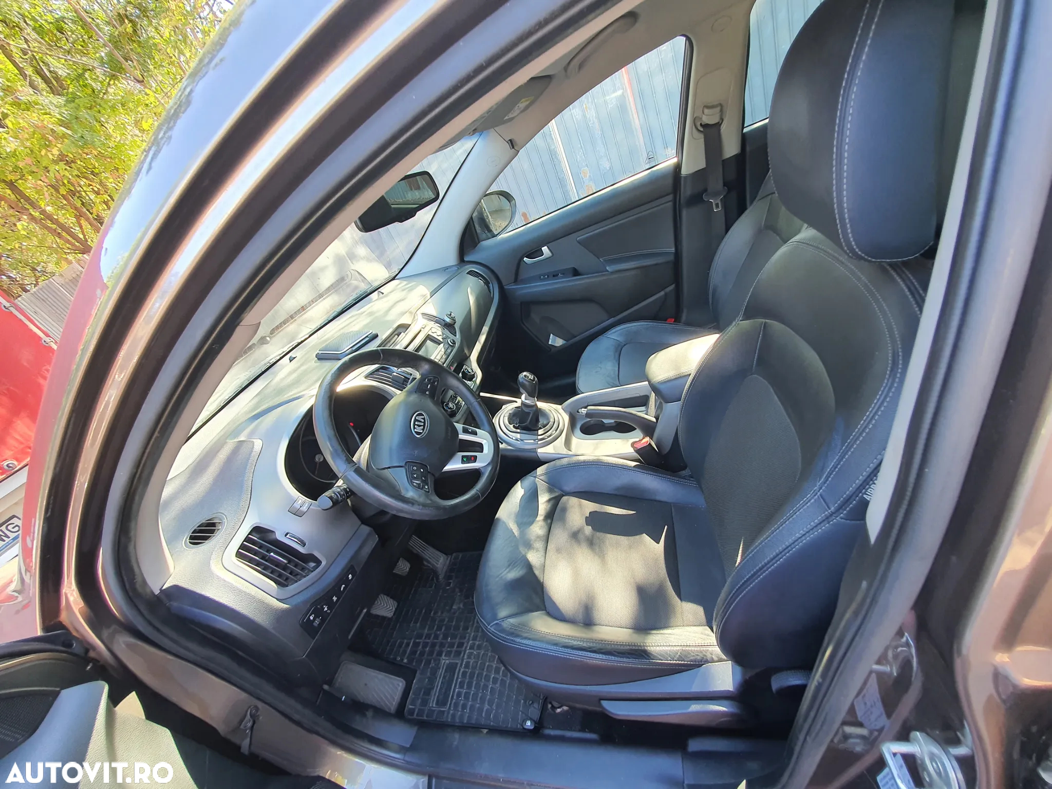 Kia Sportage 2.0 DSL 6MT 4x4 Style - 14