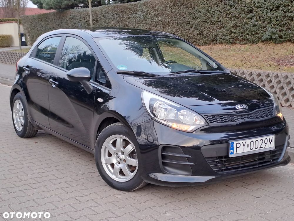 Kia Rio - 14