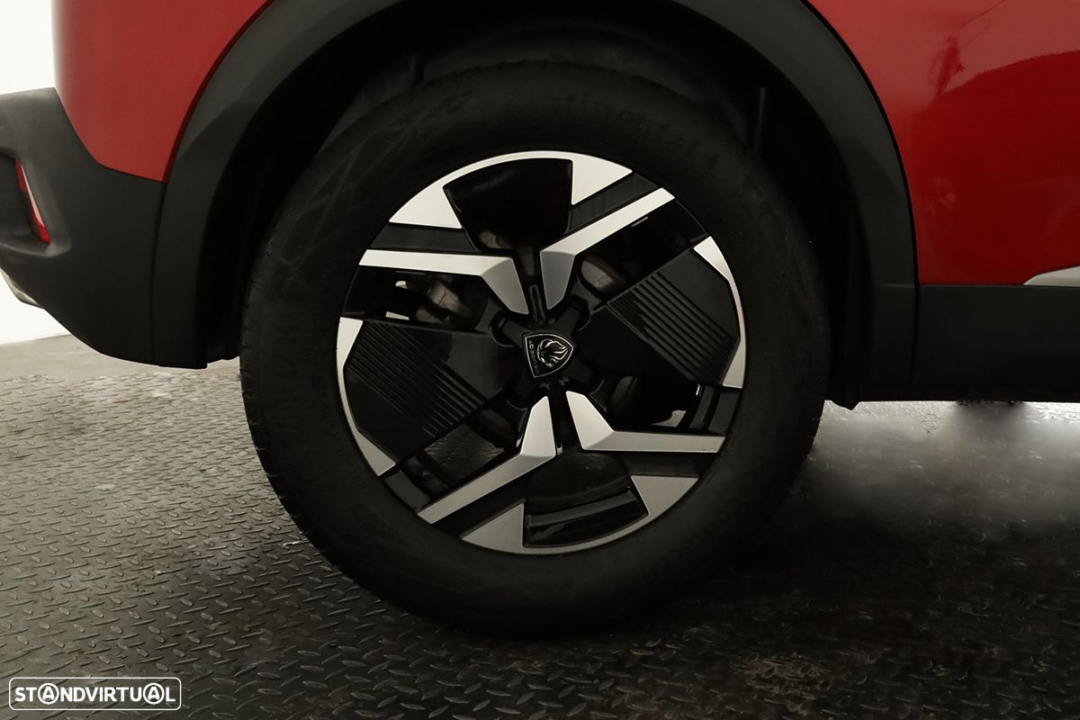 Peugeot 2008 1.2 PureTech Allure EAT8 - 5