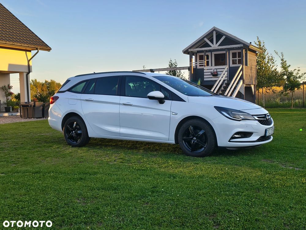 Opel Astra 1.6 CDTI Enjoy - 16