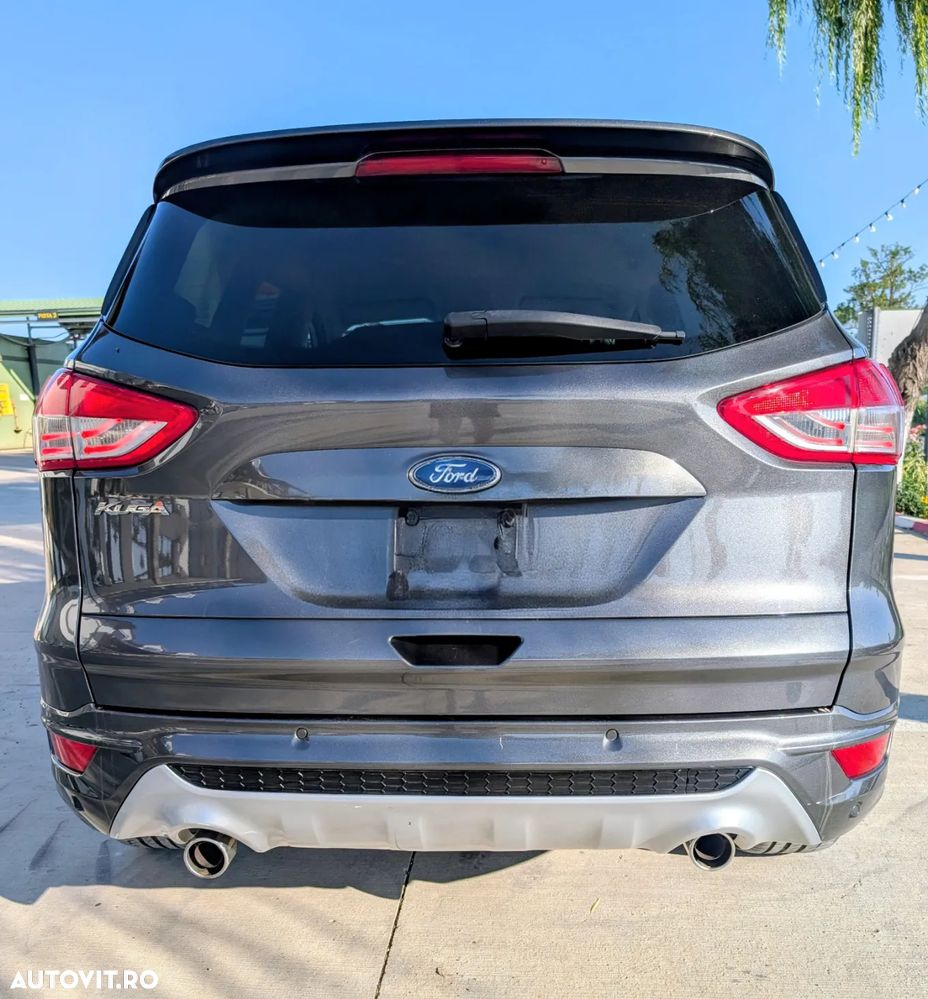Ford Kuga 2.0 TDCi Powershift 4WD Titanium - 3