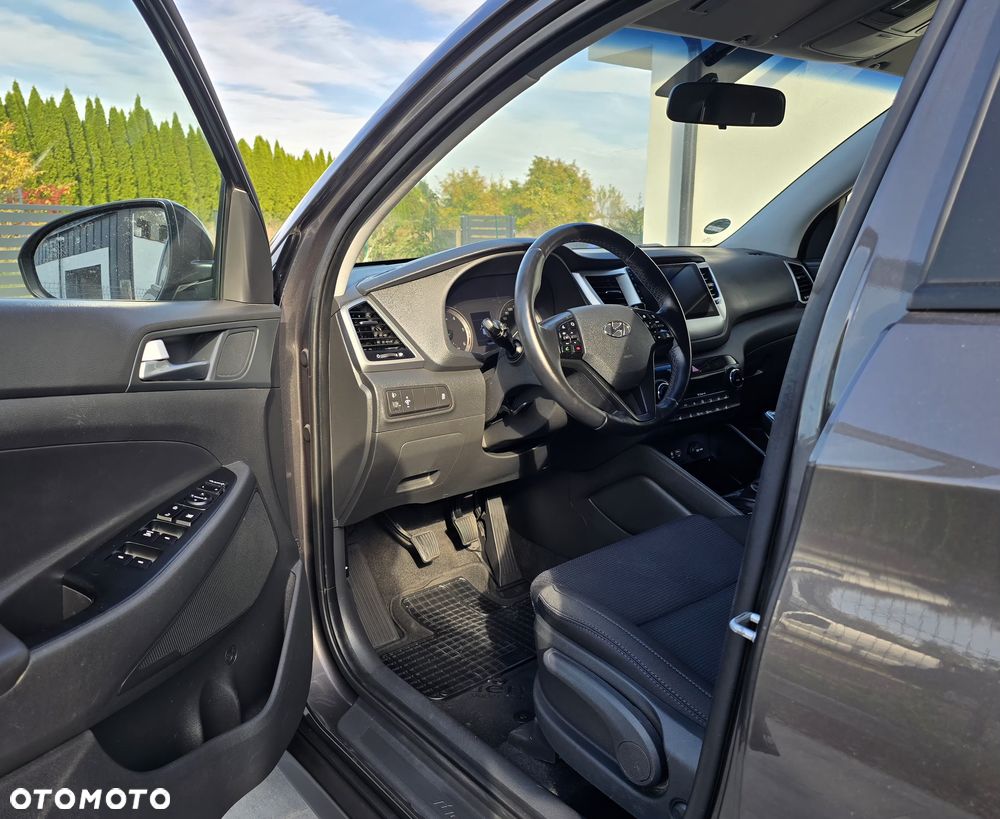 Hyundai Tucson blue 1.7 CRDi 2WD Passion Plus - 16