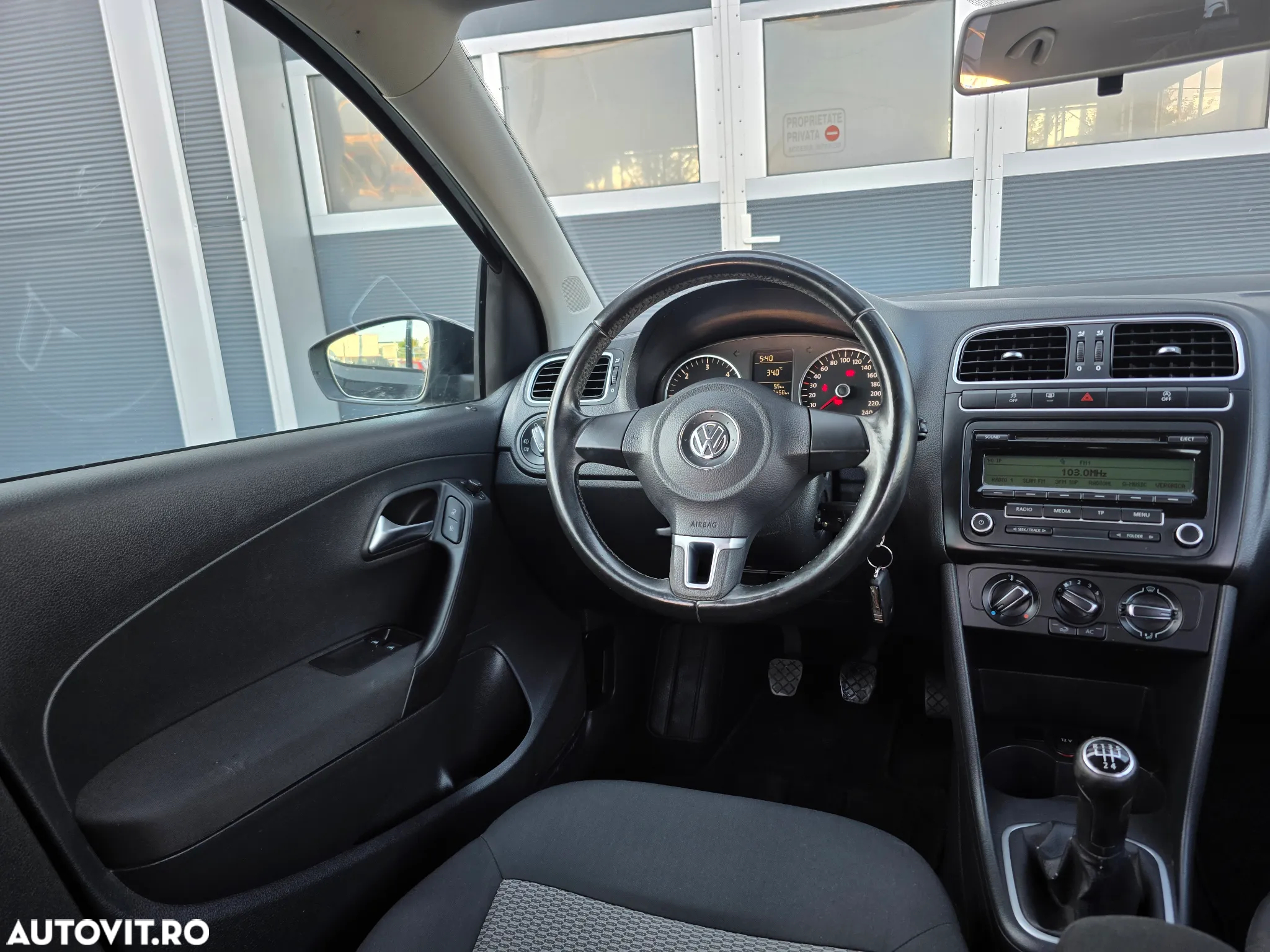 Volkswagen Polo 1.2 TDI Blue Motion - 11