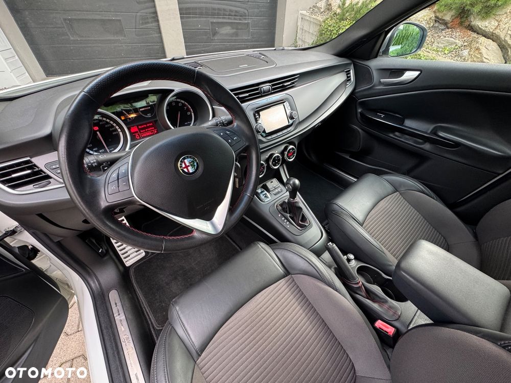 Alfa Romeo Giulietta - 5