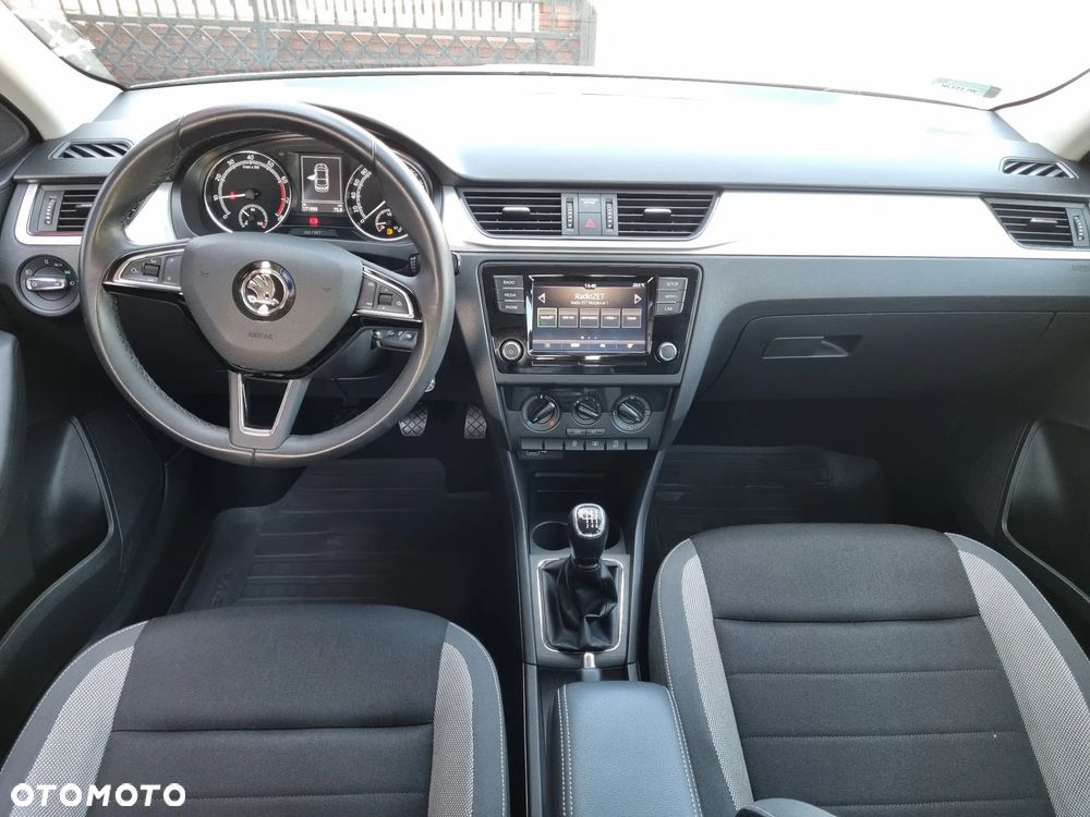 Skoda RAPID 1.0 TSI Ambition - 12