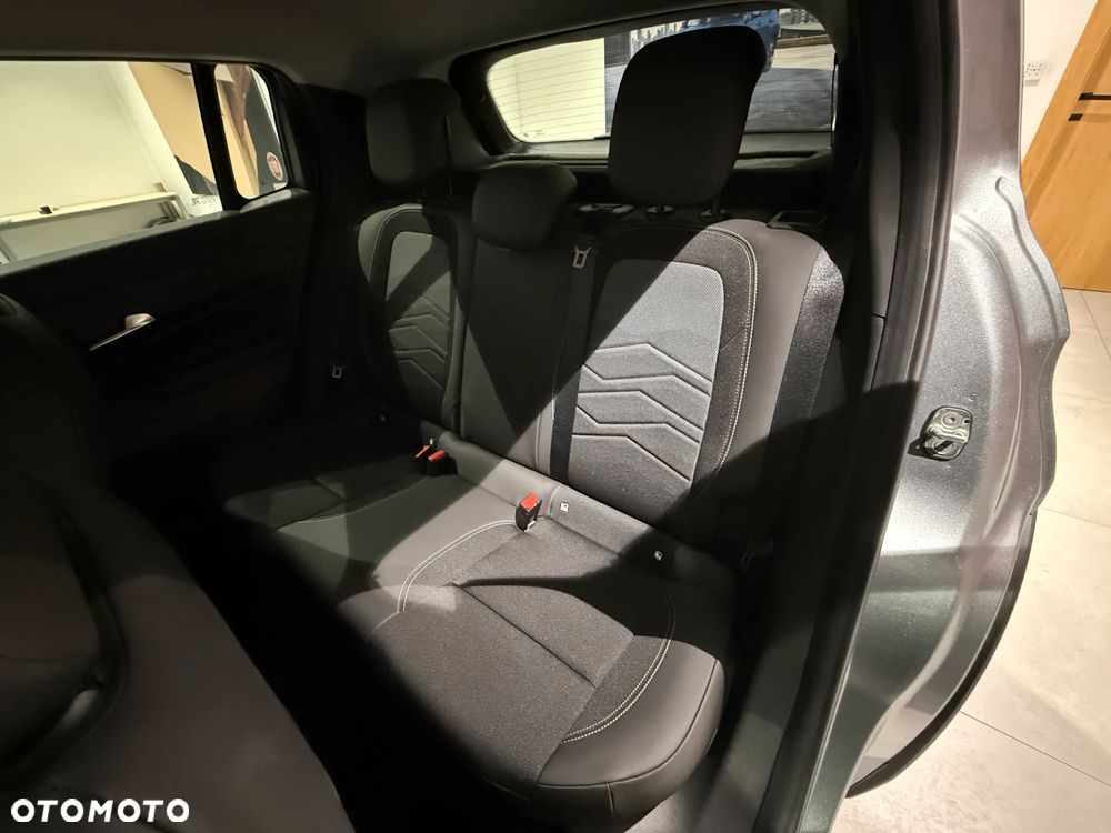 Jeep Avenger 1.2 T3 mHEV Altitude FWD eDCT6 - 20