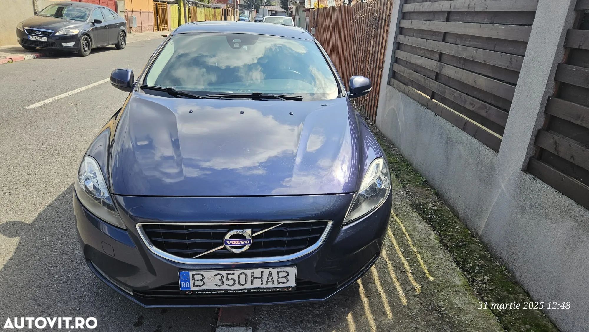 Volvo V40 - 1